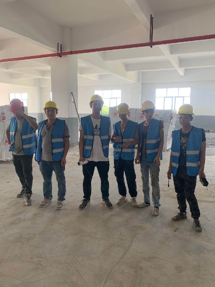 十萬級無塵車間裝修多少錢一平方？